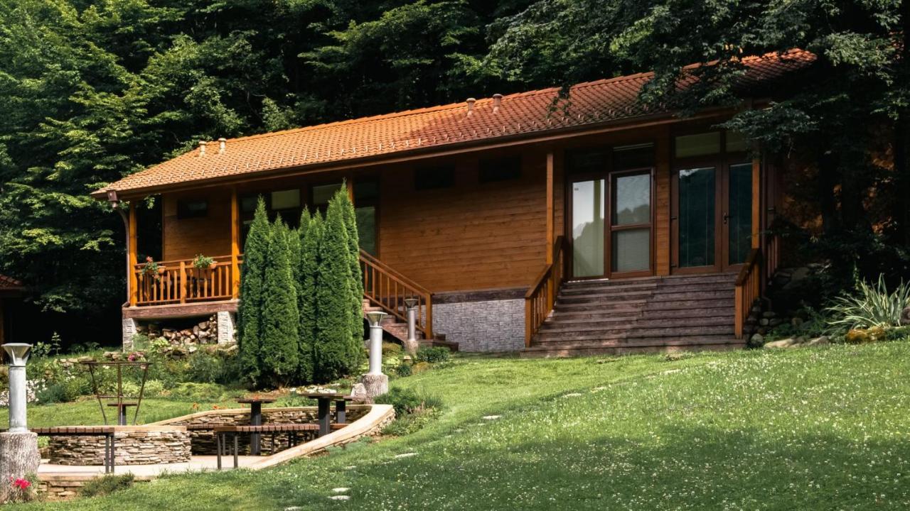 Chalet Balkan Hotel Valevtsi Exterior photo