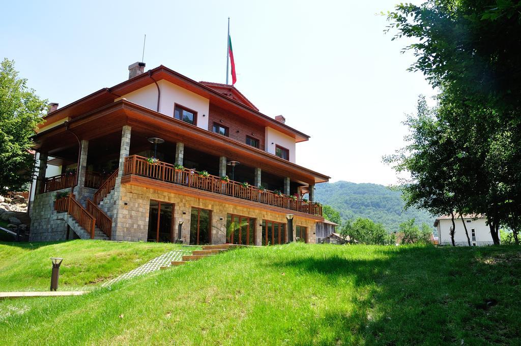 Chalet Balkan Hotel Valevtsi Exterior photo